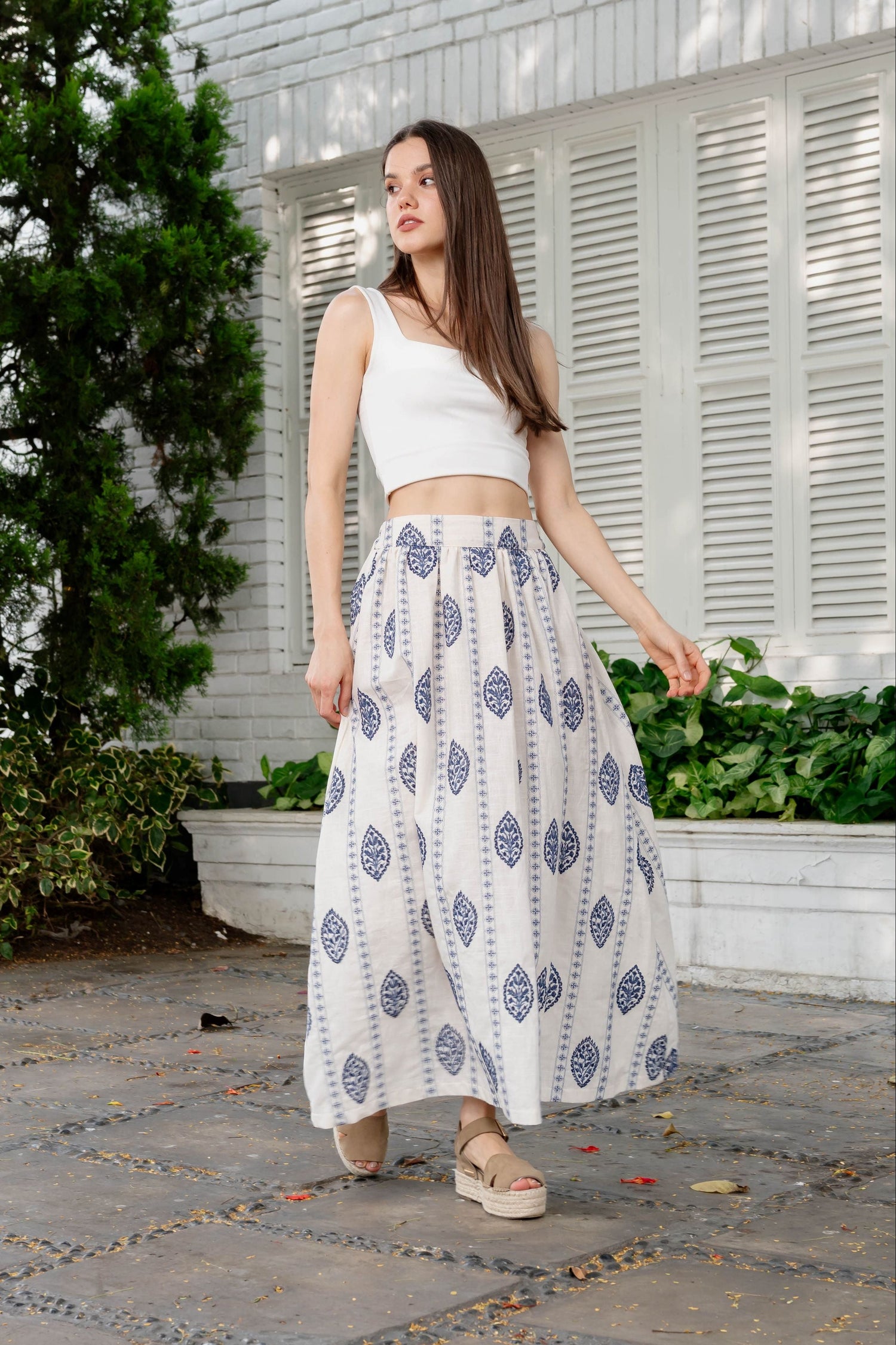 Pantalones y Faldas