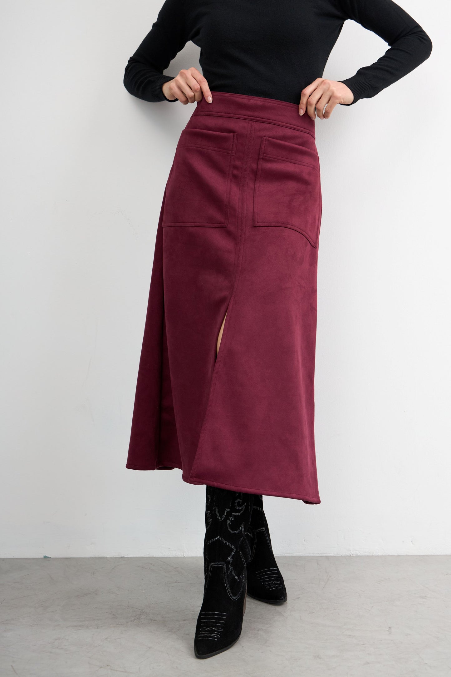 Falda Agustina Vino