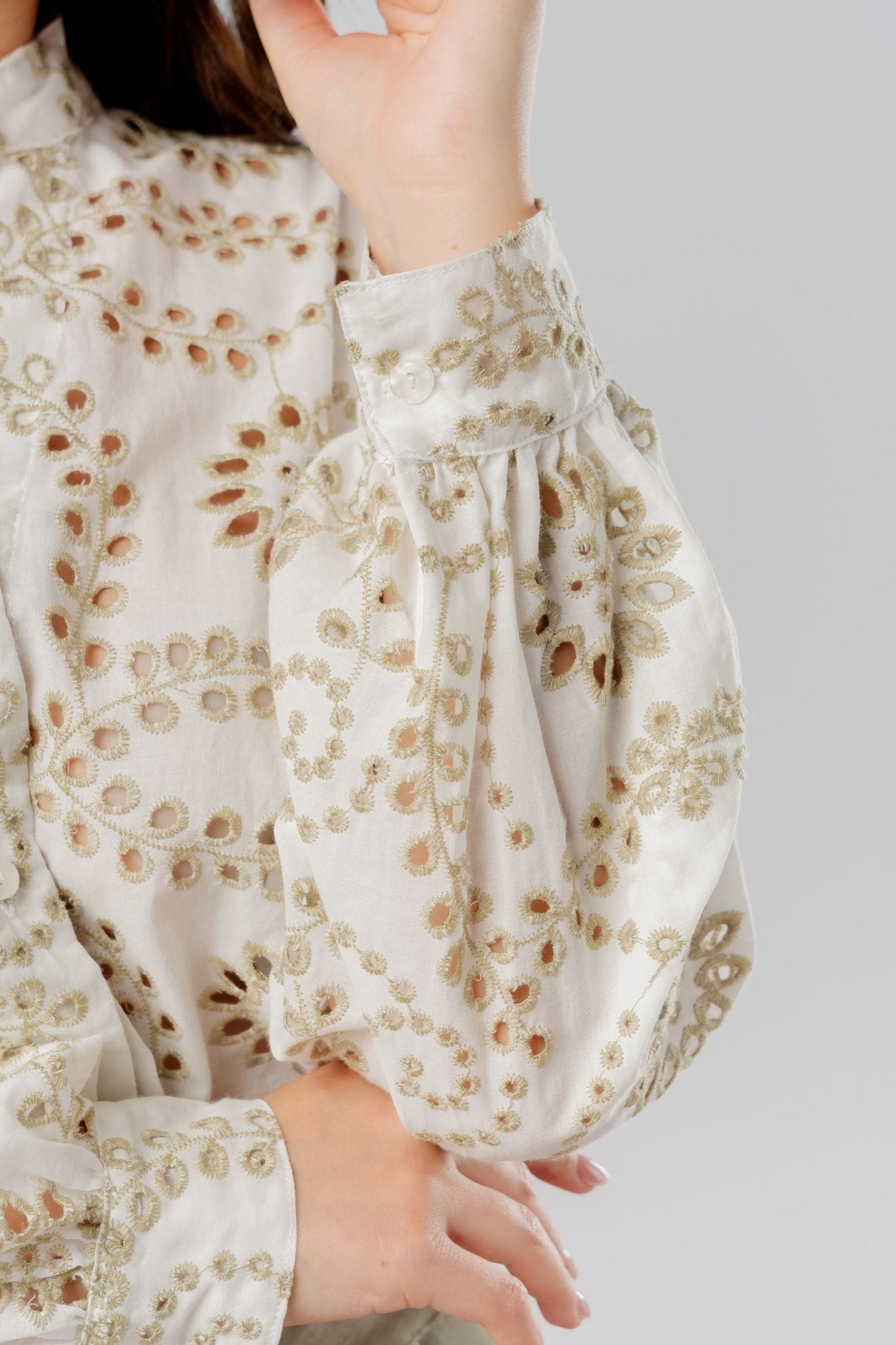 Blusa Broderie Emilia color S - Almát.pe