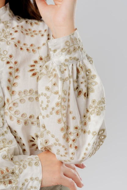 Blusa Broderie Emilia color S - Almát.pe