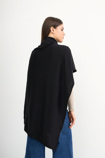 Capa Olivia Negro color Talla única - Almát.pe